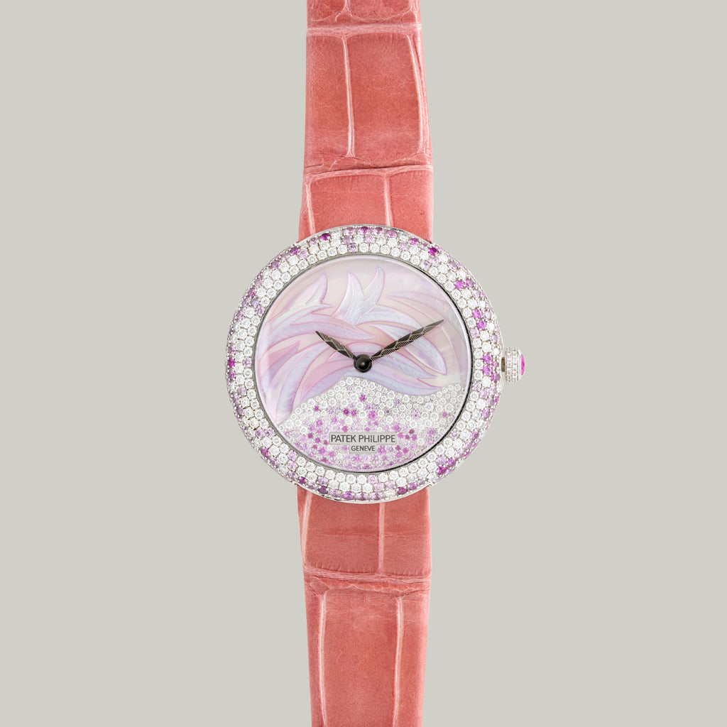 Calatrava Ref. 4899/900G-001 Diamond & "Pink MOP" Dial