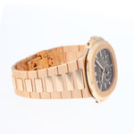 Patek Philippe Nautilus Ref. 5712/1R-001 rose gold with brown sunburst dial